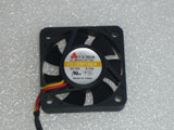 DC12 0.12A Y.S.Tech FD124010EB 40x40x10mm 4CM Switches Server Cooling Fan 3Pin