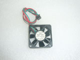 ICFAN F3510AP 05RAV DC5V 0.21A 3510 3.5CM 35MM 35X35X10MM 3pin Cooling Fan