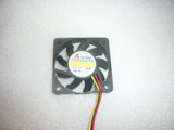 Y.S.TECH FD1250117B 1A DC12V 1.56W 5010 5CM 50MM 50X50X10MM 3pin Cooling Fan