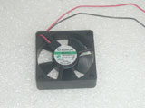 New SUNON GM1235PFV1-8 GN DC12V 1.0W 3510 3.5cm 35MM 35x35x10MM Cooling Fan 2Wire