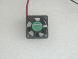 SUNON KDE0503PFB2-8 MS.(2).V.OC DC5V 0.7W 3010 3CM 30MM 30X30X10MM 2pin Cooling Fan