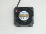 AVC DB04028B12U P261 DC5V 0.66A 4028 4CM 40mm 40x40x28mm 4Pin Cooling Fan