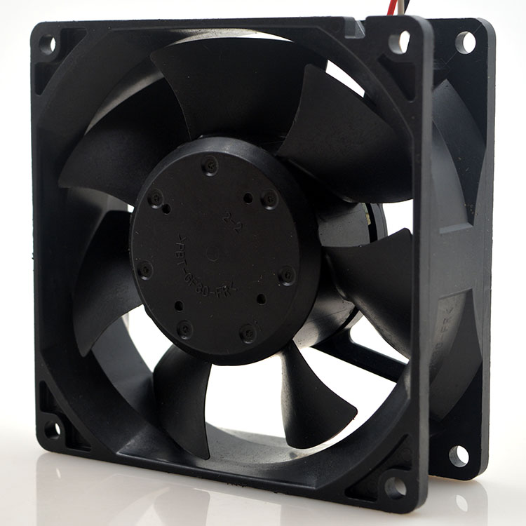 NMB 3612KL-04W-B66 DC12V 0.68A 9038 9CM 90MM 90X90X38MM 3Wire 3Pin Cooling Fan