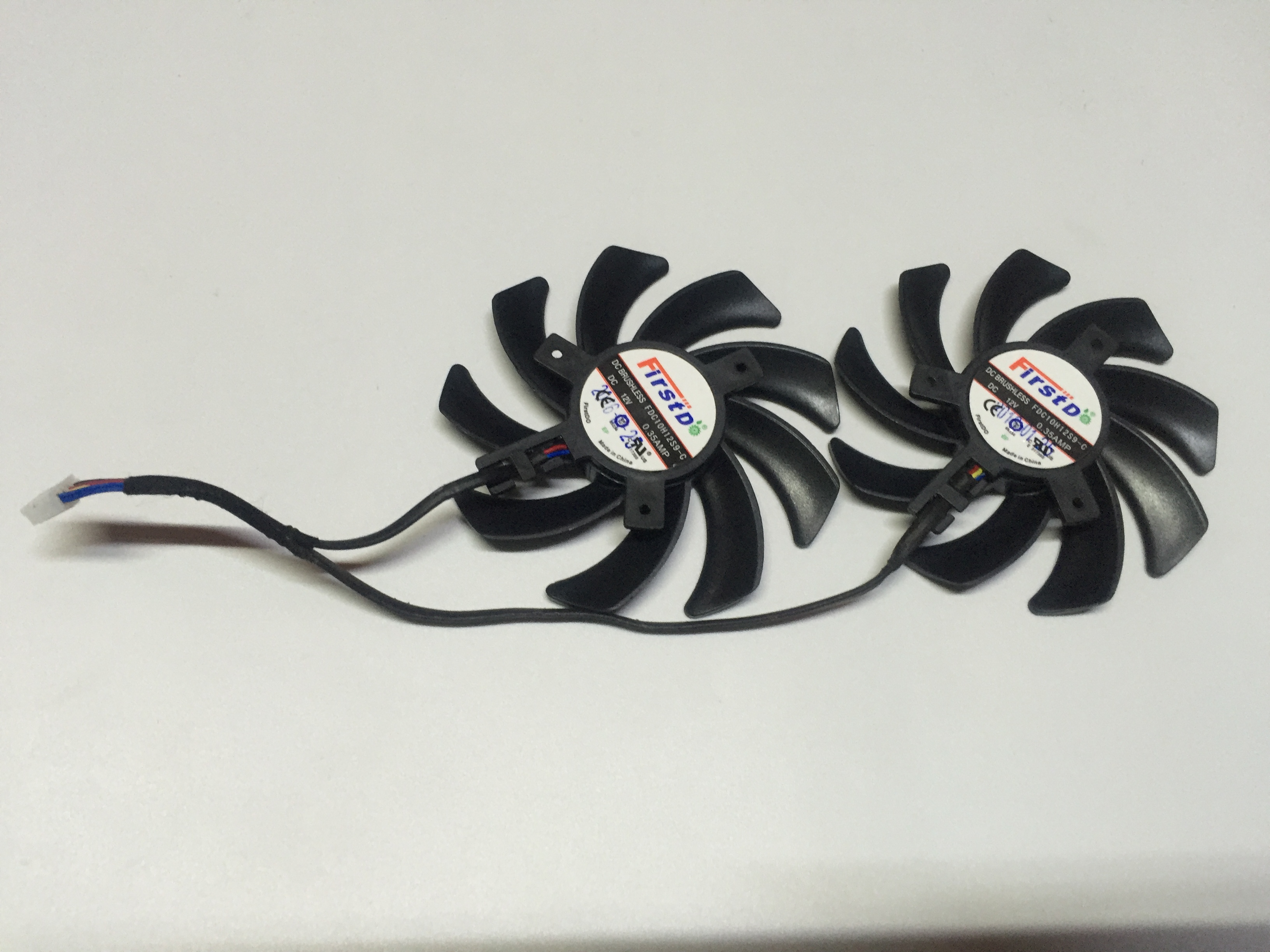 Firstd R9 270 280X 290X 285 290 FDC10H12S9-C DC12V 0.35AMP 4Pin Dual Graphics Card Cooling Fan